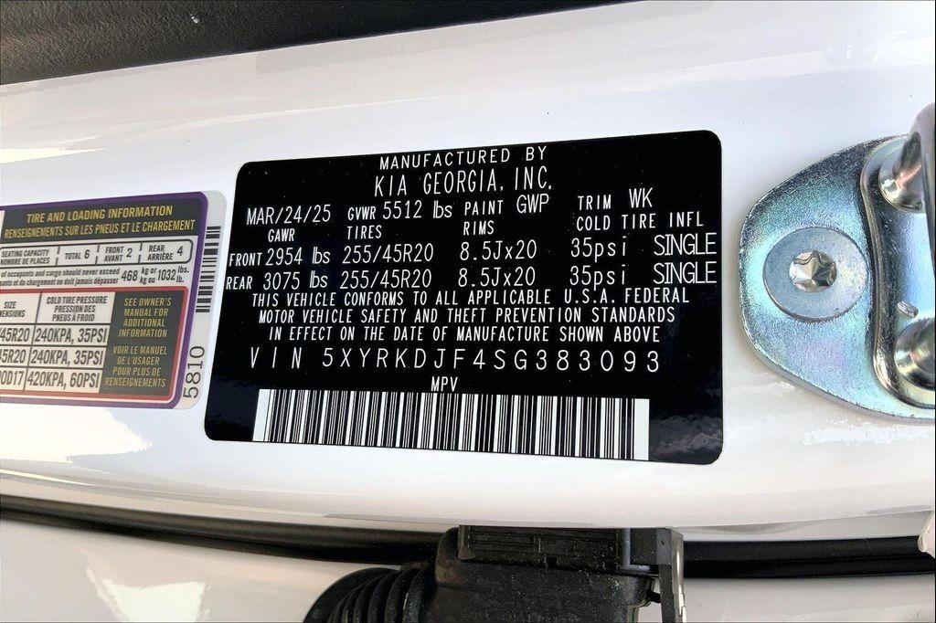 new 2025 Kia Sorento car, priced at $46,379