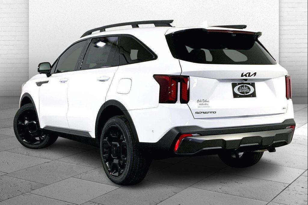 new 2025 Kia Sorento car, priced at $46,379