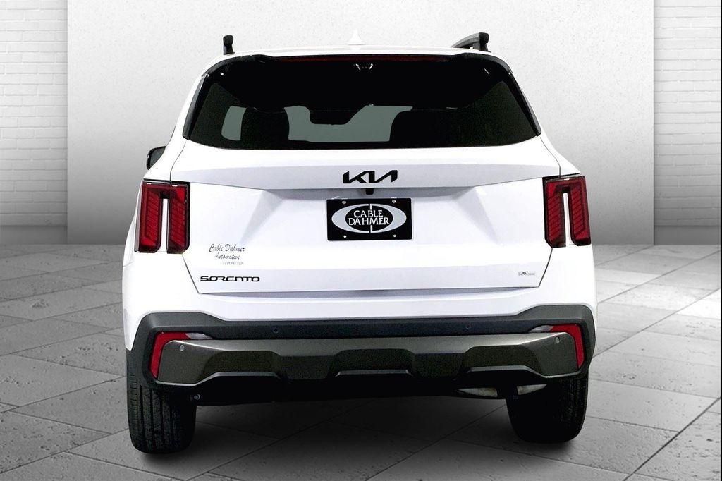 new 2025 Kia Sorento car, priced at $46,379