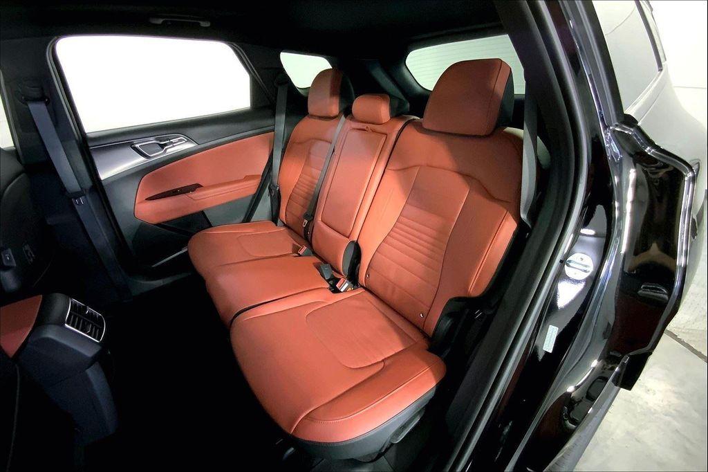 new 2025 Kia Sportage car, priced at $34,590
