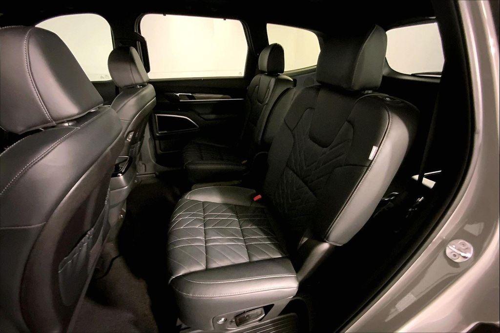 new 2025 Kia Telluride car, priced at $49,720
