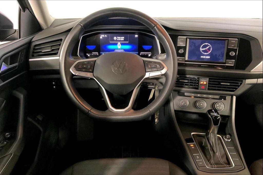 used 2024 Volkswagen Jetta car, priced at $16,200