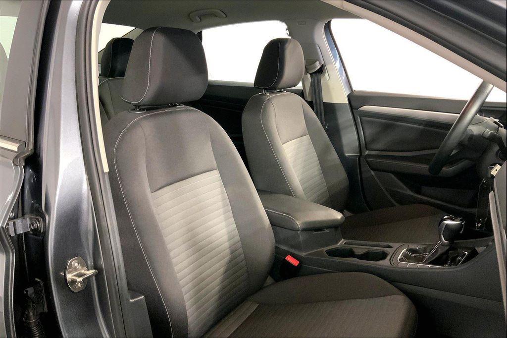 used 2024 Volkswagen Jetta car, priced at $16,200