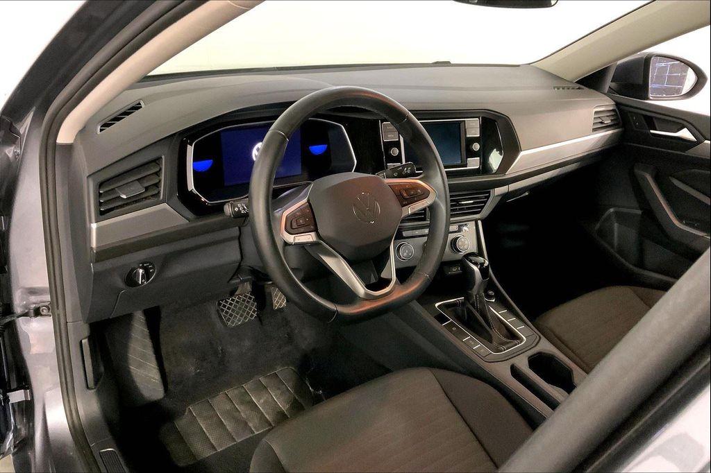 used 2024 Volkswagen Jetta car, priced at $16,200