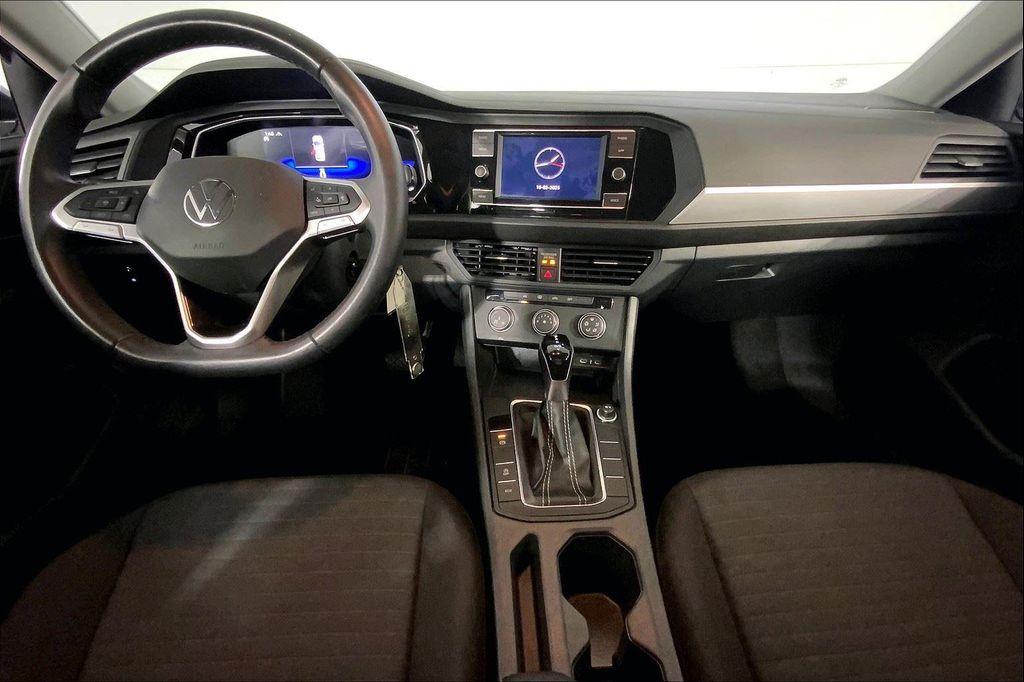 used 2024 Volkswagen Jetta car, priced at $16,200