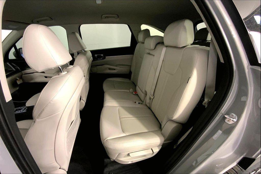 new 2026 Kia Sorento car, priced at $39,265