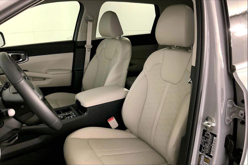 new 2026 Kia Sorento car, priced at $39,265