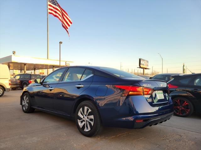 used 2022 Nissan Altima car, priced at $15,550