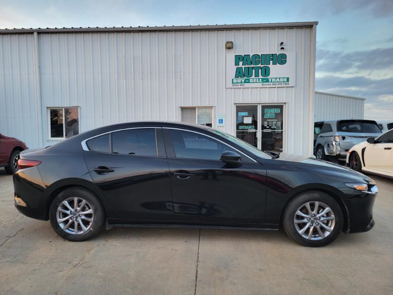 used 2021 Mazda Mazda3 car, priced at $13,850