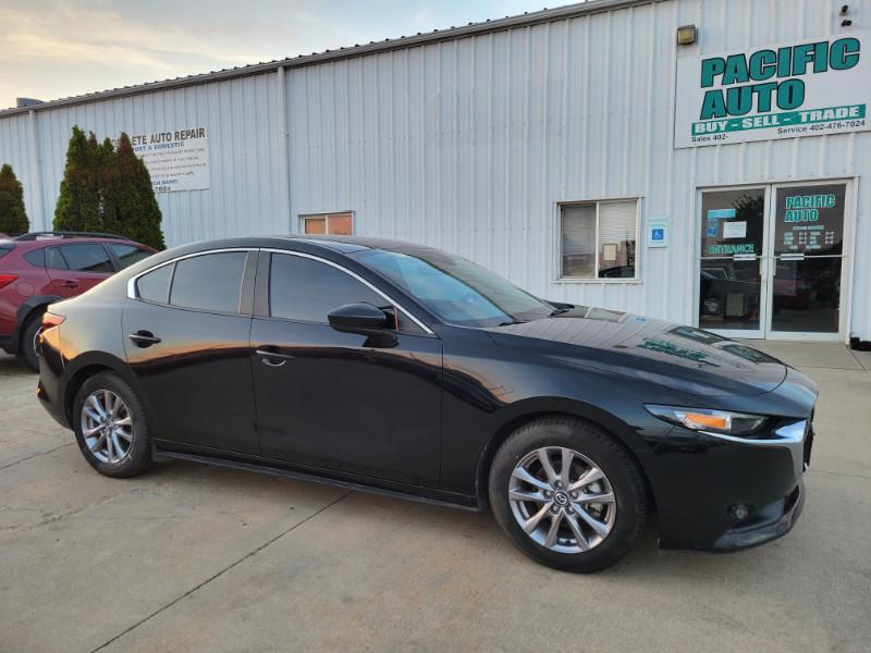 used 2021 Mazda Mazda3 car, priced at $13,850