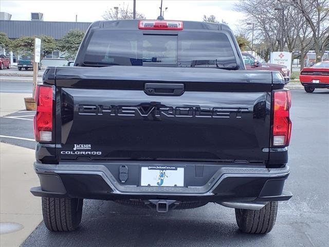 new 2024 Chevrolet Colorado car, priced at $32,500