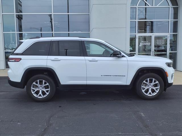 used 2022 Jeep Grand Cherokee car, priced at $30,889