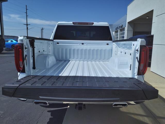 new 2025 GMC Sierra 1500 car, priced at $58,500