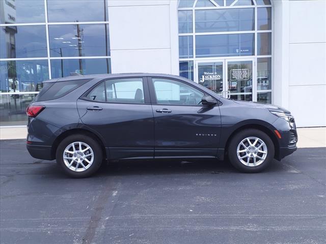 used 2022 Chevrolet Equinox car, priced at $18,989