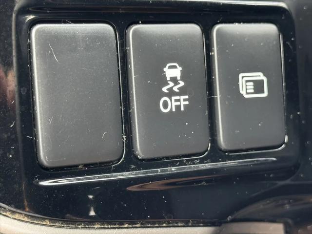 used 2018 Mitsubishi Outlander car, priced at $12,995