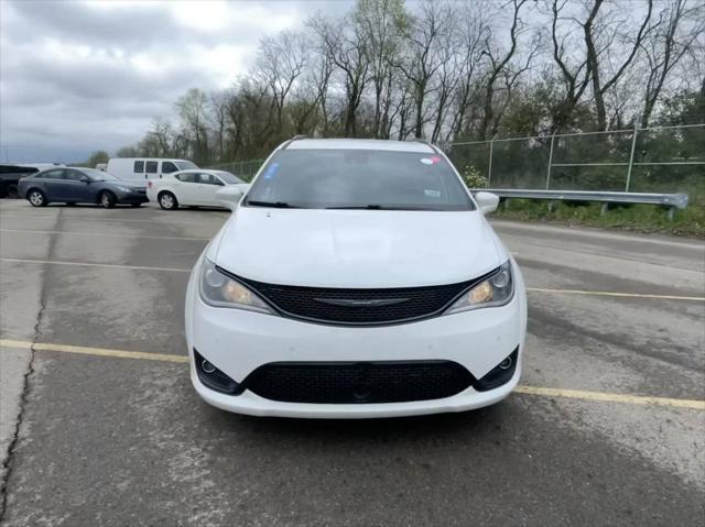 used 2019 Chrysler Pacifica car