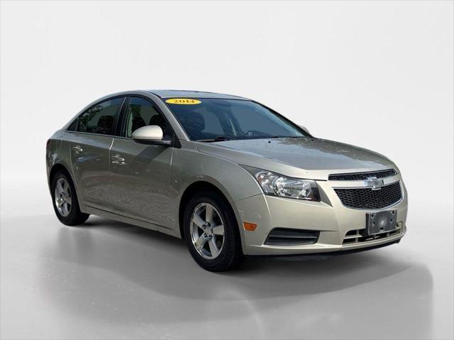 used 2014 Chevrolet Cruze car, priced at $8,828