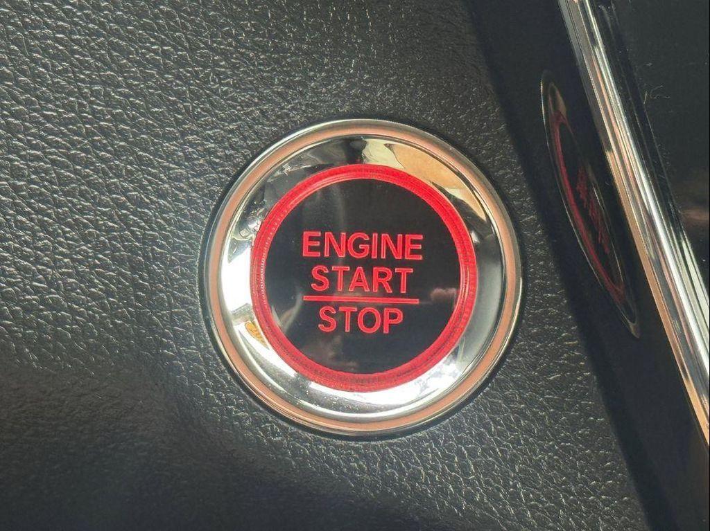 used 2022 Honda HR-V car, priced at $21,998