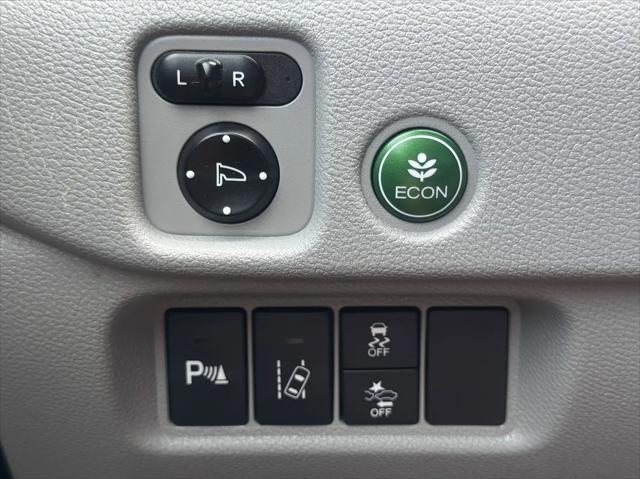used 2016 Honda Pilot car, priced at $12,885