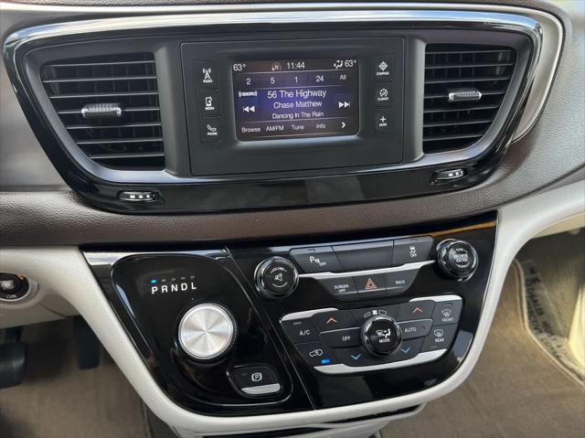 used 2017 Chrysler Pacifica car, priced at $11,735