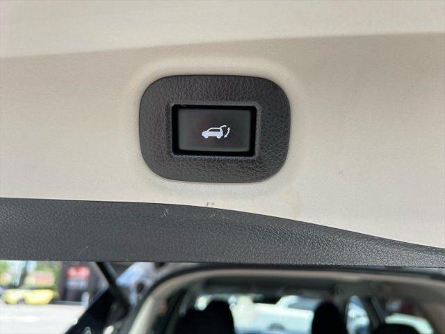 used 2019 Nissan Rogue car, priced at $13,395