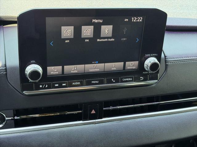 used 2022 Mitsubishi Outlander car, priced at $22,000