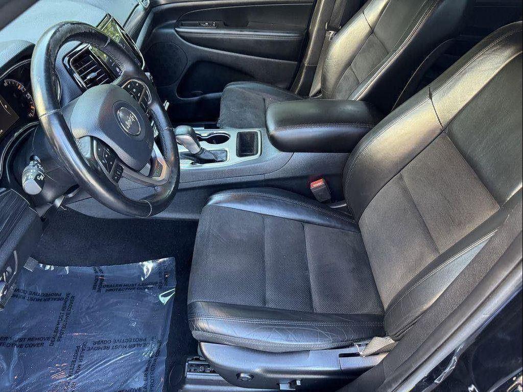 used 2019 Jeep Grand Cherokee car, priced at $17,995