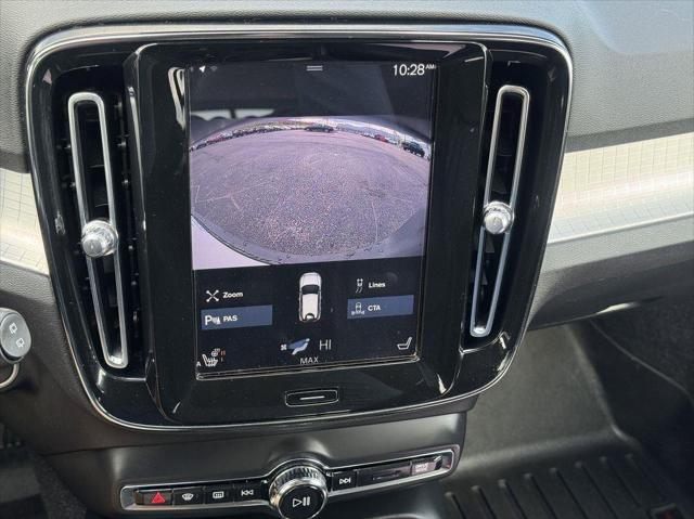 used 2020 Volvo XC40 car, priced at $17,700
