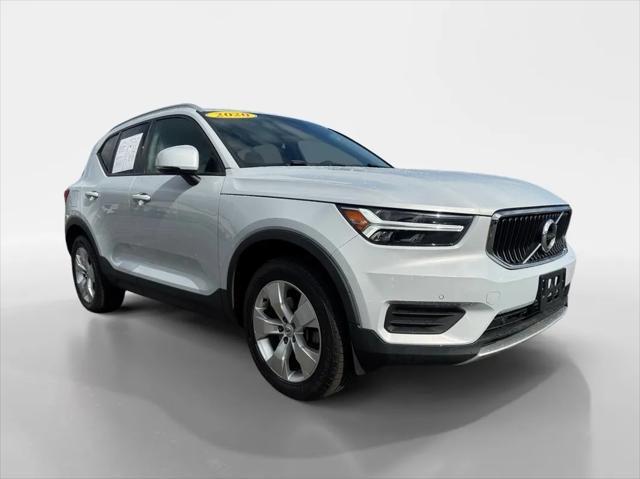 used 2020 Volvo XC40 car, priced at $18,290