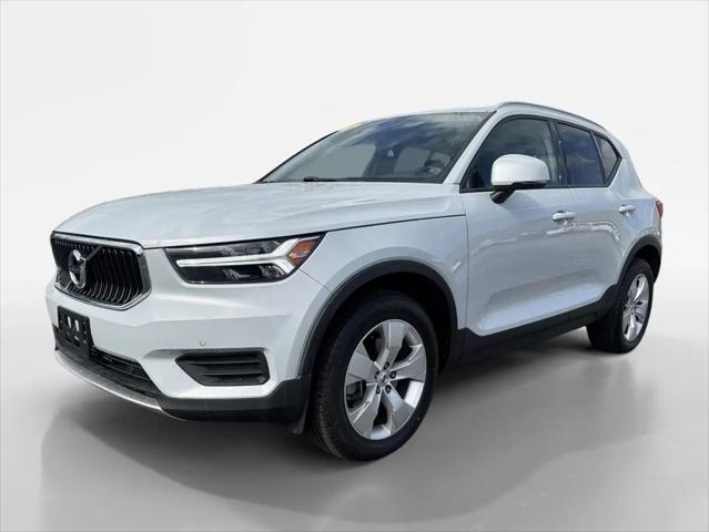 used 2020 Volvo XC40 car, priced at $18,900
