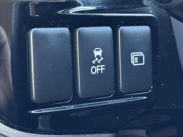 used 2020 Mitsubishi Outlander car, priced at $15,600