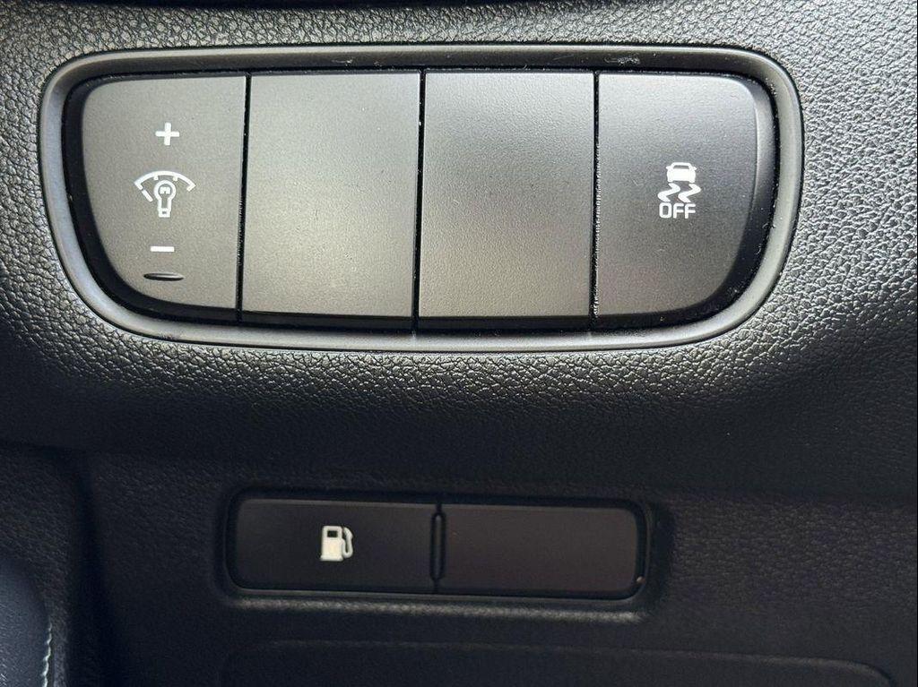 used 2020 Kia Sorento car, priced at $17,065