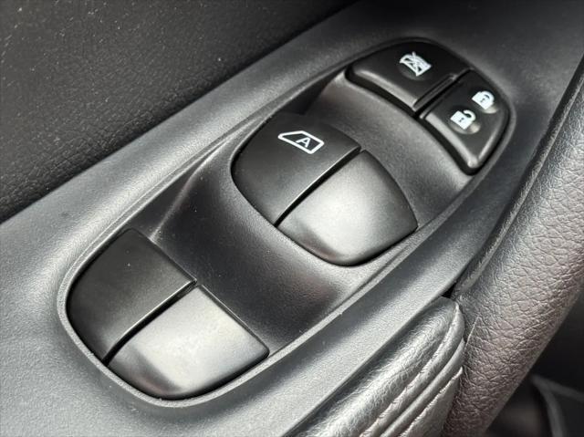 used 2015 Nissan Rogue car, priced at $15,995
