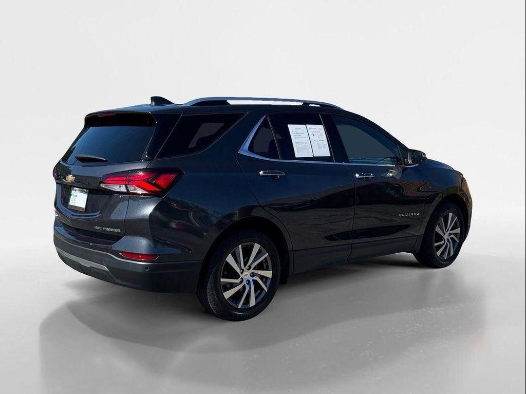 used 2022 Chevrolet Equinox car, priced at $22,300