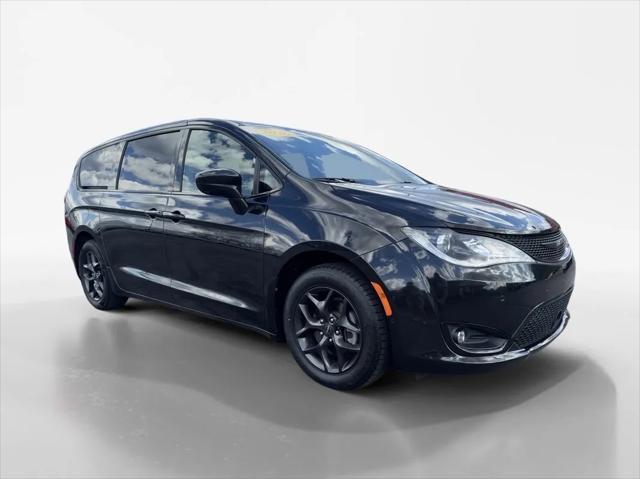 used 2020 Chrysler Pacifica car, priced at $17,995