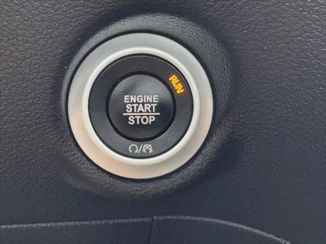 used 2020 Chrysler Pacifica car, priced at $17,995