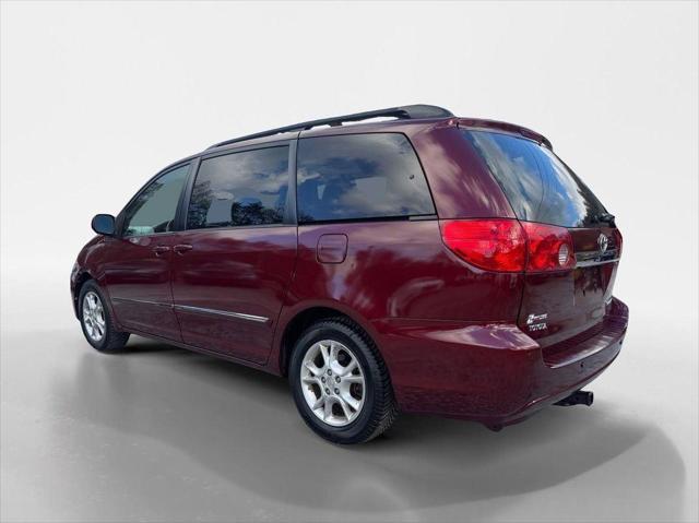 used 2006 Toyota Sienna car, priced at $5,542
