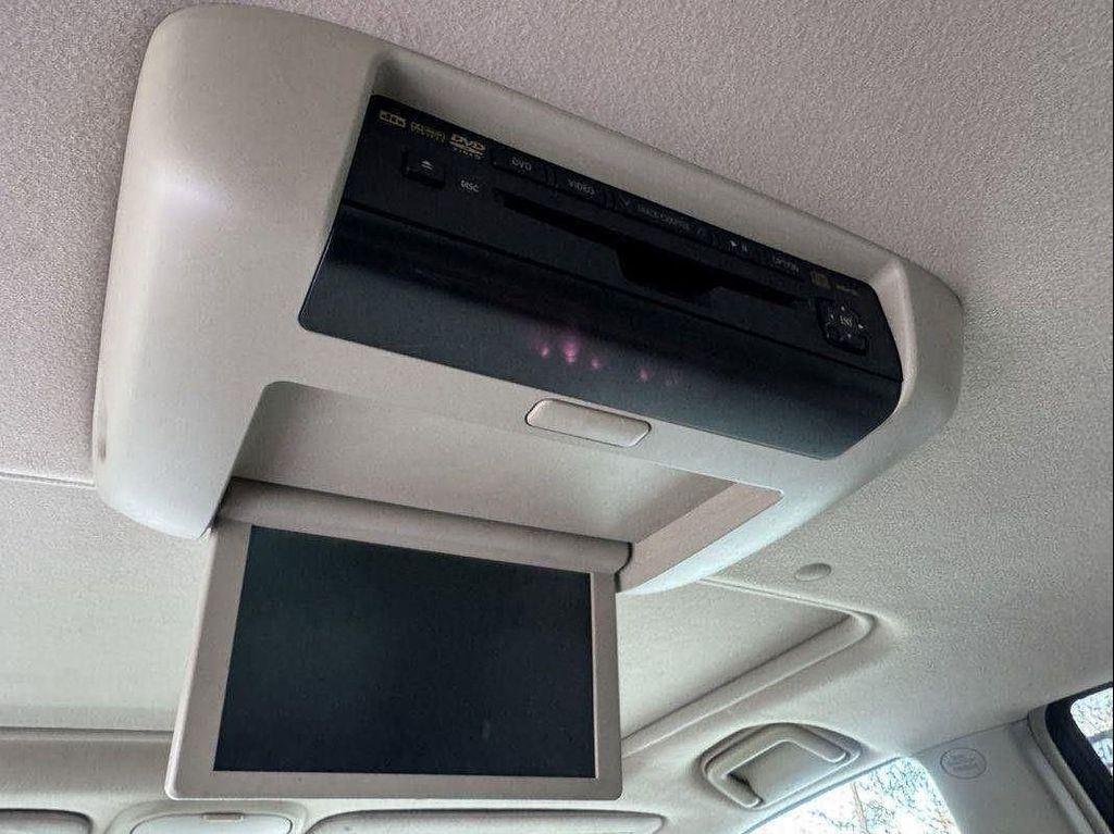 used 2006 Toyota Sienna car, priced at $4,411