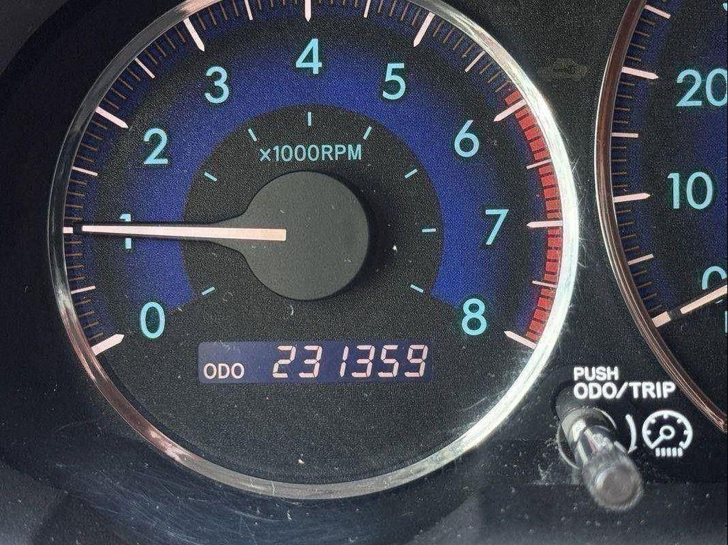 used 2006 Toyota Sienna car, priced at $4,411