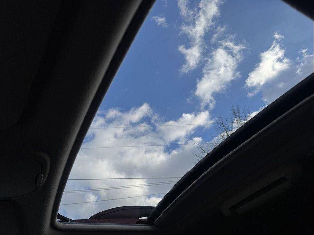 used 2006 Toyota Sienna car, priced at $4,411