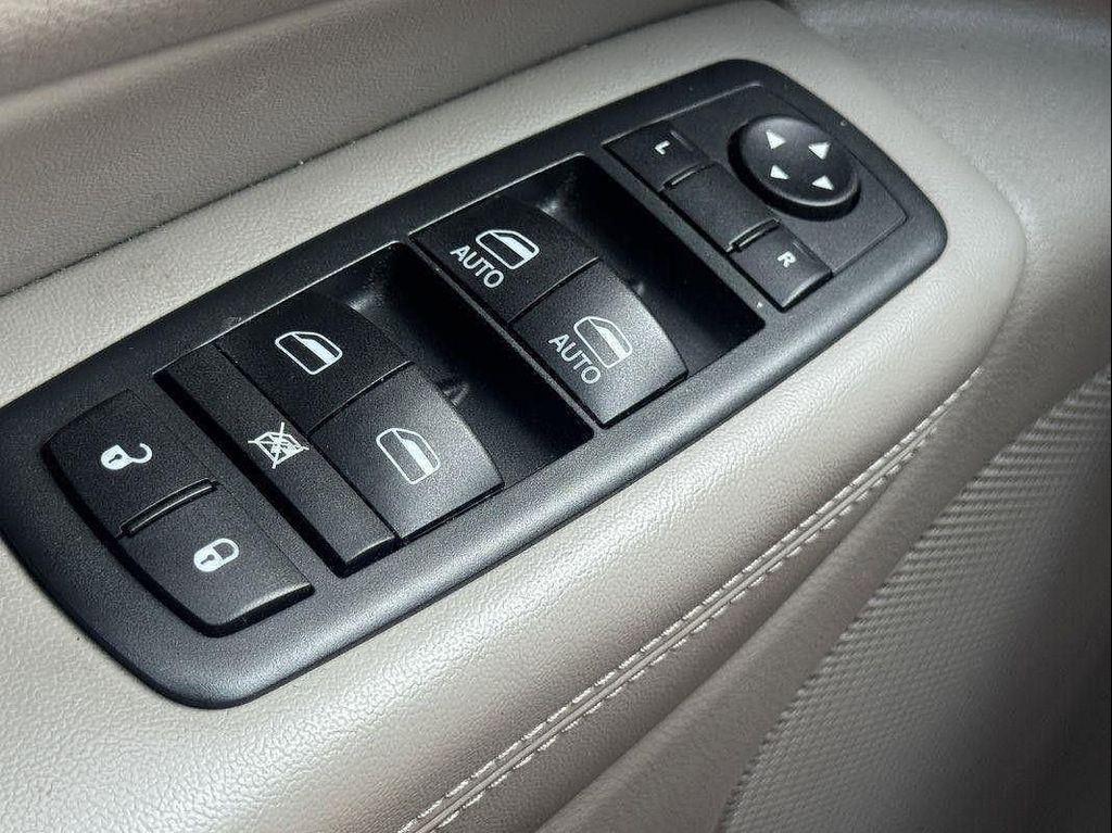 used 2012 Jeep Grand Cherokee car, priced at $9,975