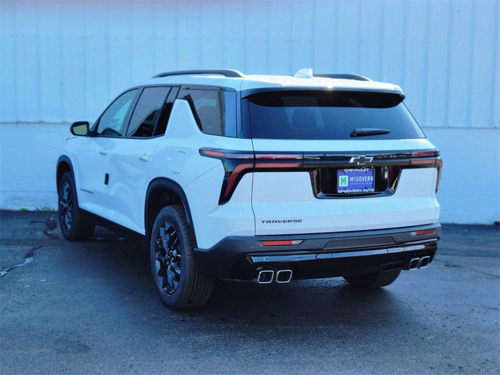 new 2026 Chevrolet Traverse car, priced at $44,405