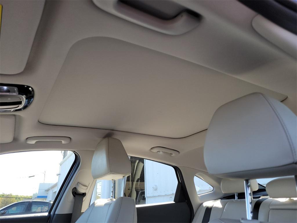 used 2023 Hyundai Sonata car, priced at $25,588
