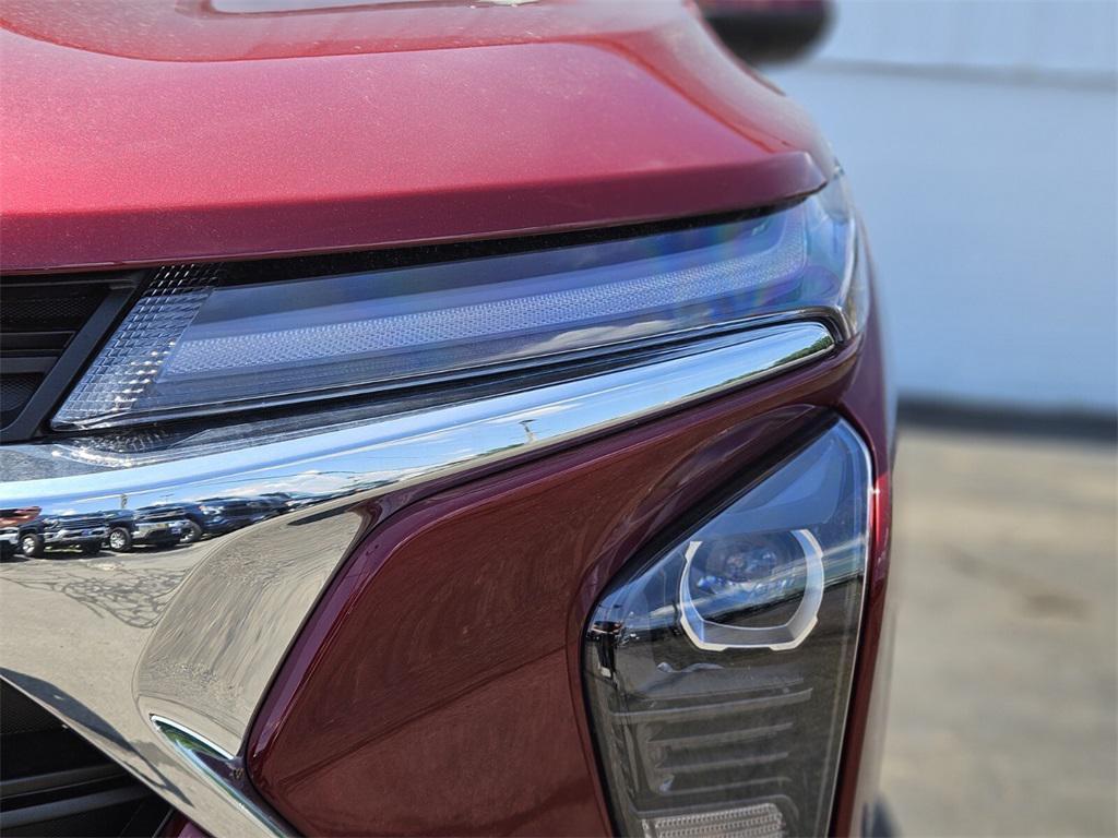 new 2025 Chevrolet Trax car, priced at $23,040
