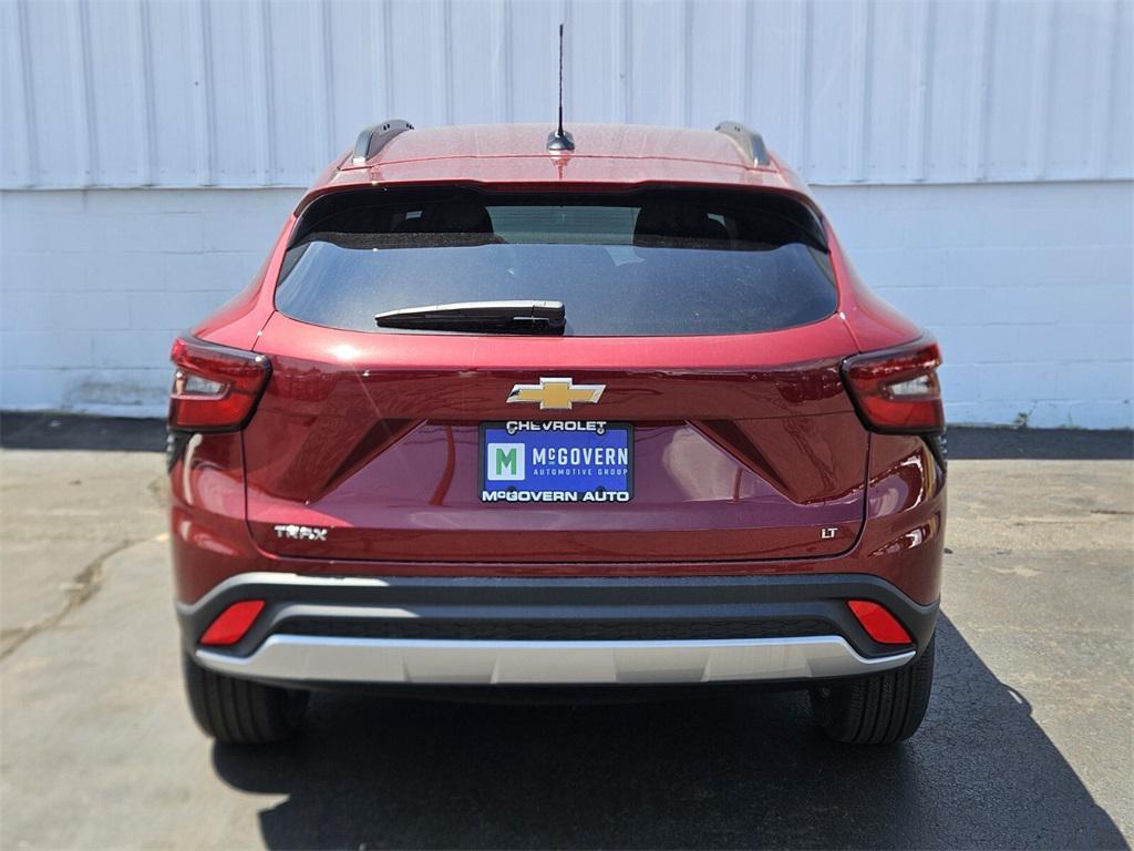new 2025 Chevrolet Trax car, priced at $23,040