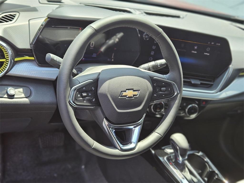 new 2025 Chevrolet Trax car, priced at $23,040
