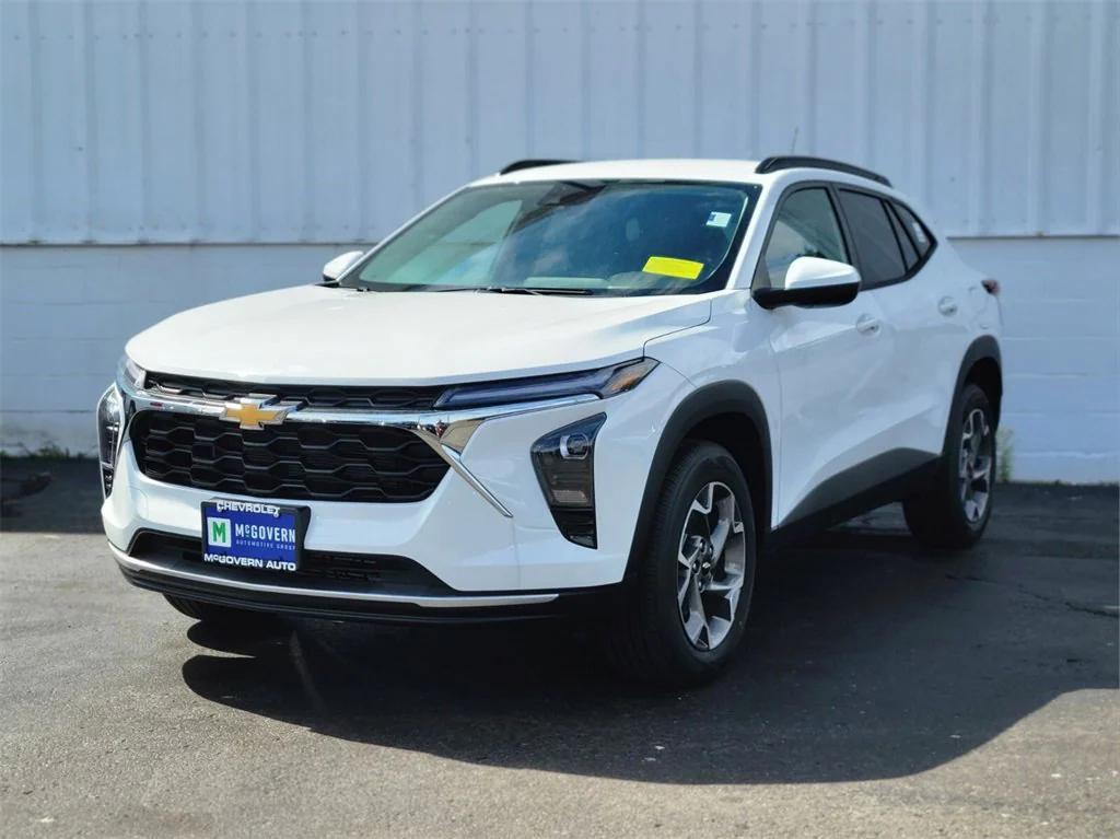 new 2025 Chevrolet Trax car, priced at $23,490
