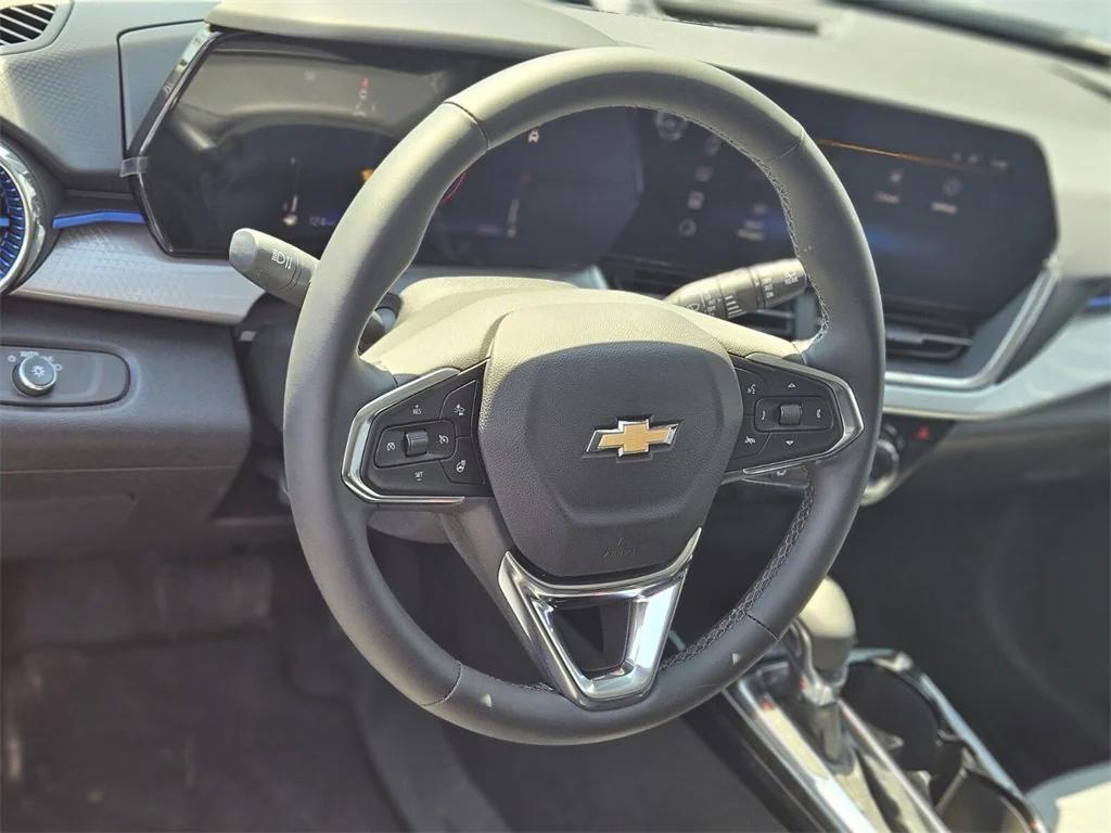 new 2025 Chevrolet Trax car, priced at $23,835