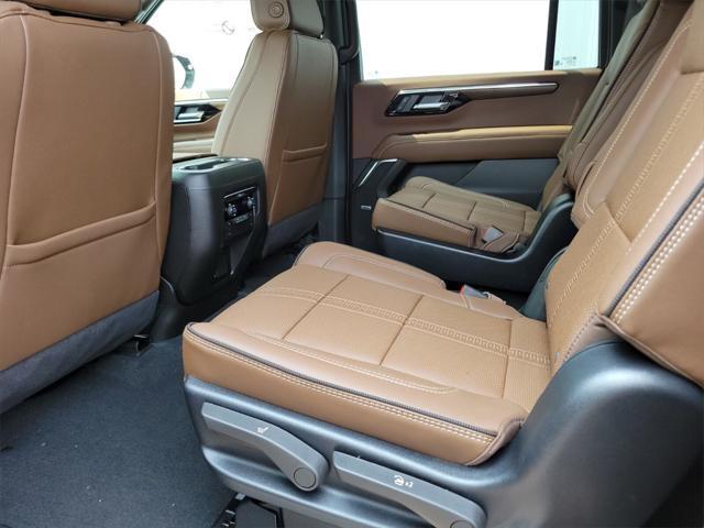 new 2025 Chevrolet Suburban car, priced at $80,395