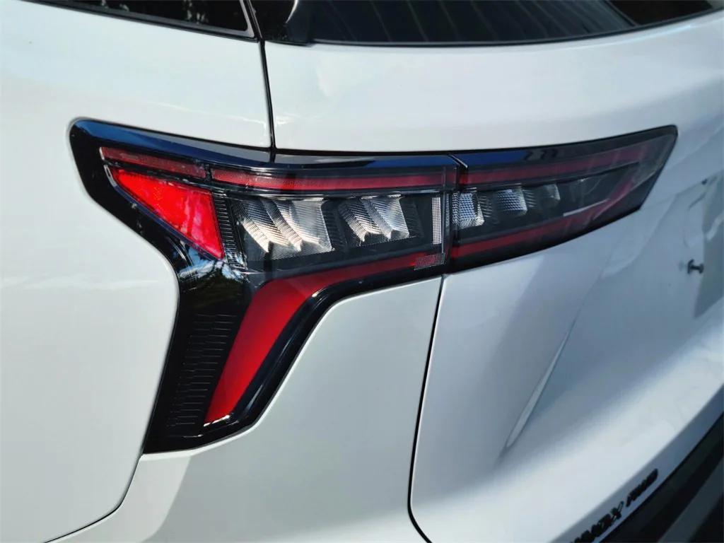 new 2026 Chevrolet Equinox car, priced at $32,340